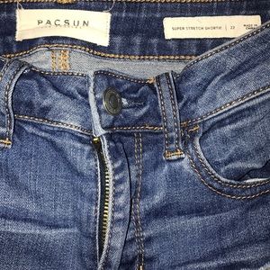 PacSun Shorts - Mid rise denim shorts PacSun Shorts - Mid rise denim shorts